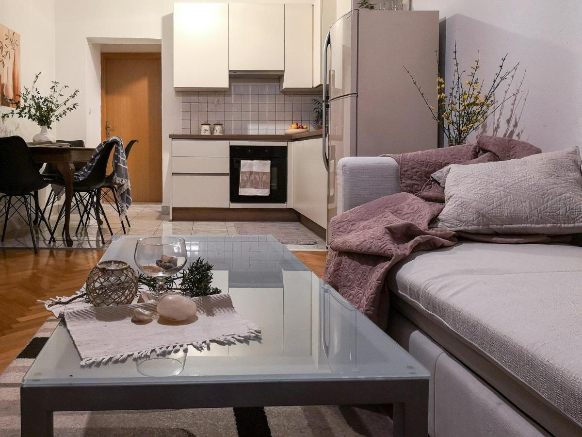 Apartman Oleander Split Exteriör bild